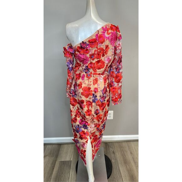 NWT Elliatt Merriment Electric Floral Appliqué Midi-Dress Red Beige Small $495 - Picture 7 of 10